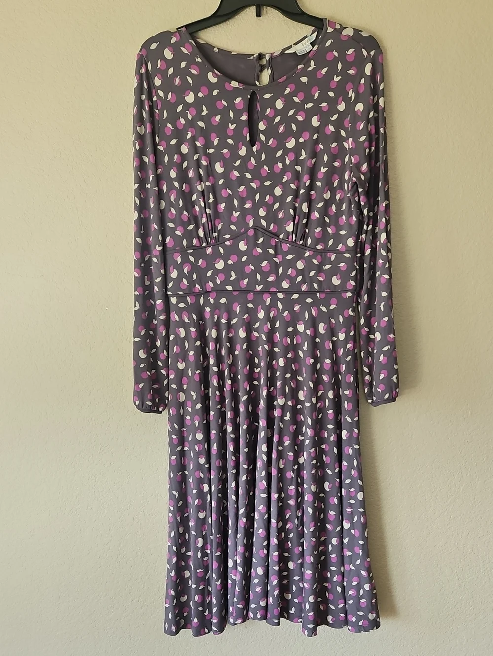 Boden Gray Long-Sleeve Fit-and-Flare Dress Leaf Print Size 10 long‎